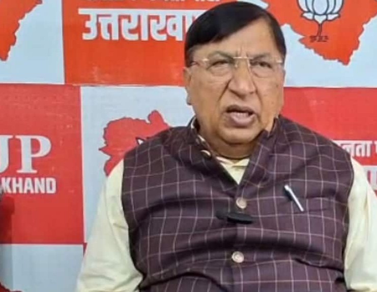 उत्तराखंड में 'निहंग विवाद' पर गरमाई सियासत: कांग्रेस ने कानून-व्यवस्था पर घेरा, BJP सांसद नरेश बंसल का करारा पलटवार