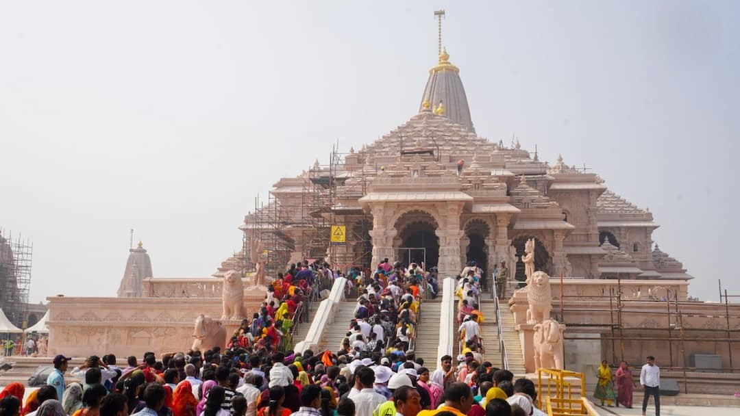 राम मंदिर चढ़ावा चोरी: आज नहीं आएगी SIT की फाइनल रिपोर्ट? जांच के लिए 15 दिन और मिलने के दावों पर भड़की सपा