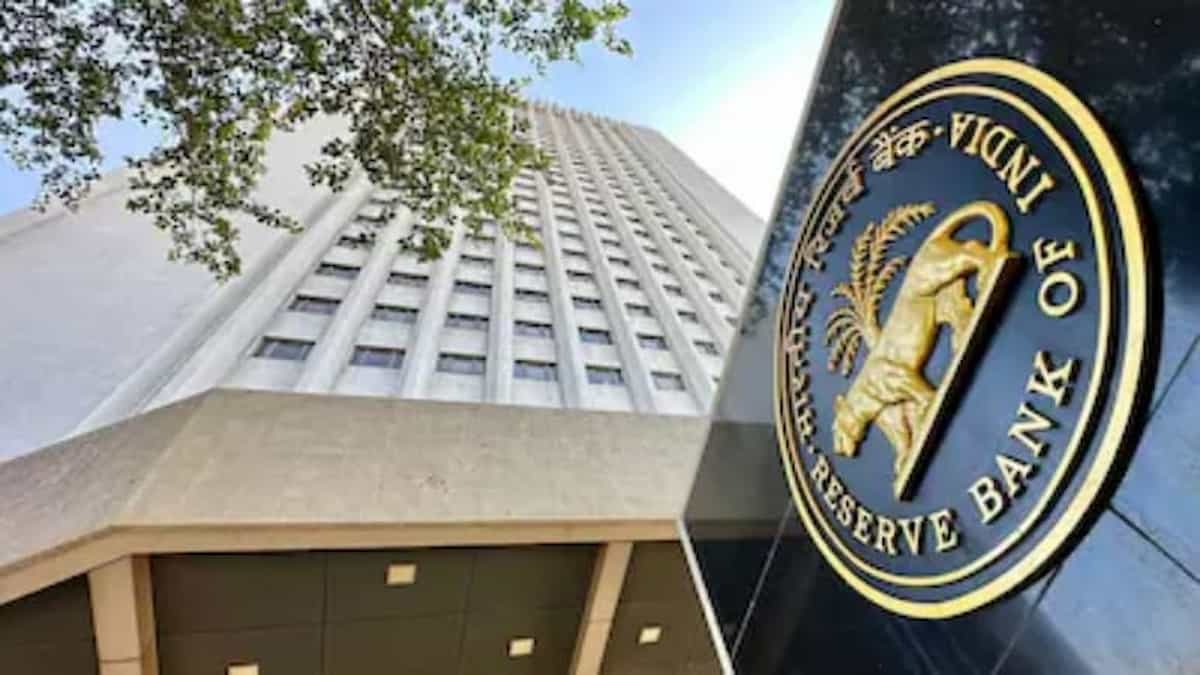 RBI में नौकरी का सुनहरा मौका: बिना परीक्षा 1.5 लाख रुपये तक वेतन, आज है आवेदन की अंतिम तिथि