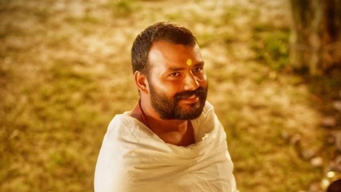किसने बनाई हनुमान अंश, जिसने इंडिया में कमाया 27 गुना प्रॉफिट, तय किया 10 लाख से 54 करोड़ तक का सफर  