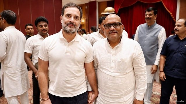 अखिलेश का रथ रायबरेली जा सकता तो हम भी सैफई जा सकते ,यूपी की सियासत में गर्मी
