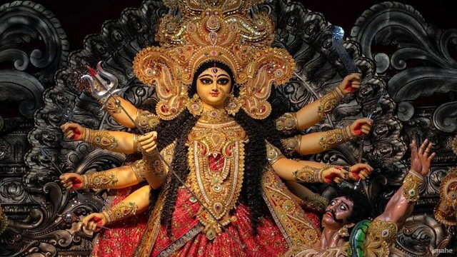 शक्ति की उपासना का महापर्व शारदीय नवरात्रि और उसका अलौकिक महत्व