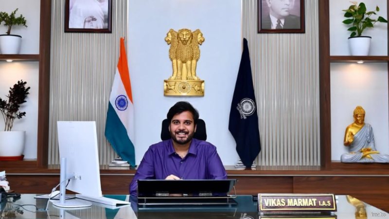 IAS विकास मरमत कौन हैं? महज 23 साल की उम्र में क्रैक किया UPSC