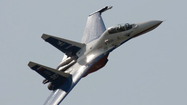 रूस का SU-30 फाइटर जेट क्रैश, पुतिन का आसमानी शिकारी जमीन पर धड़ाम, कलिनिनग्राद में हादसा